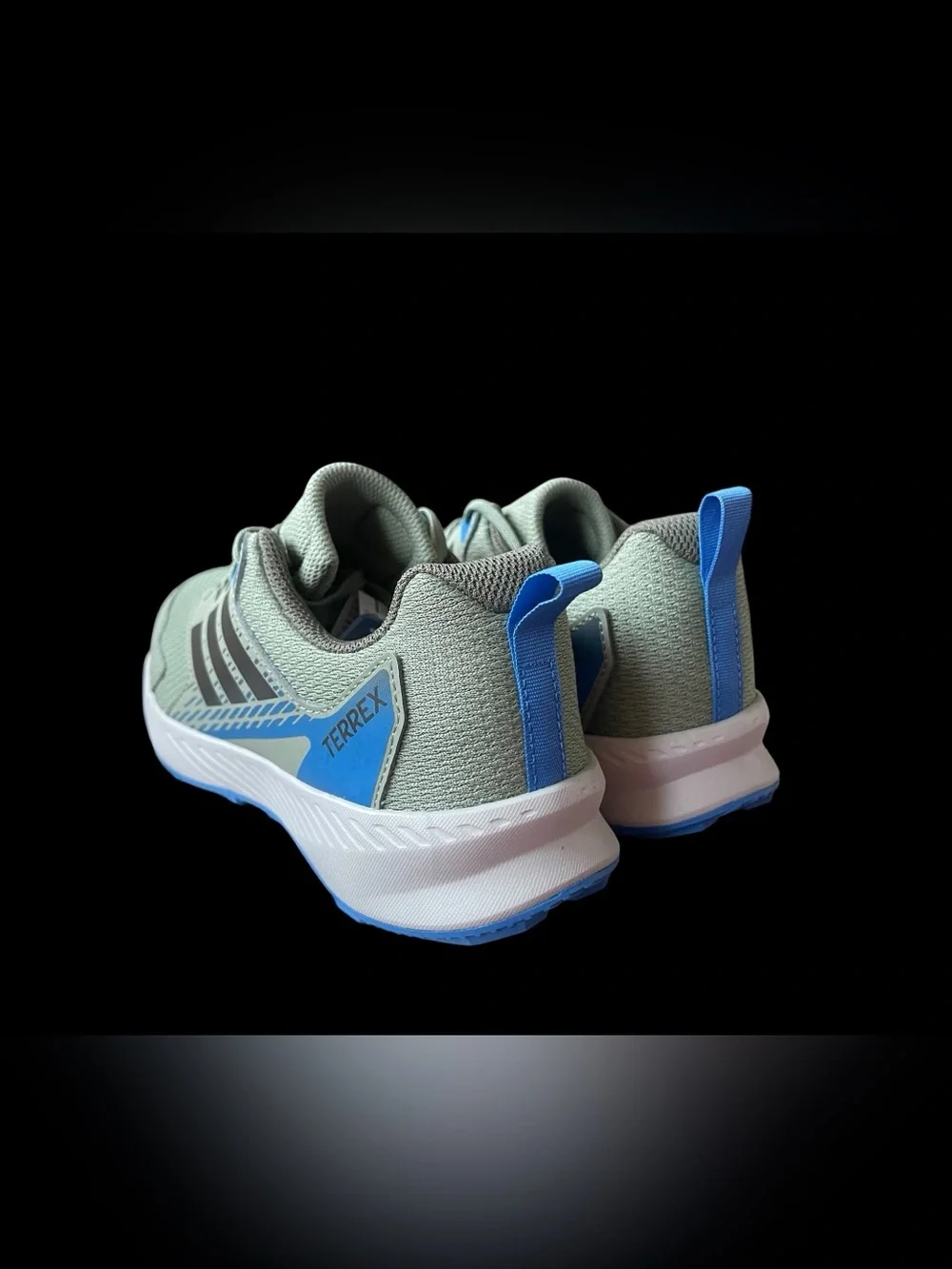 adidas outsole comfort grippy